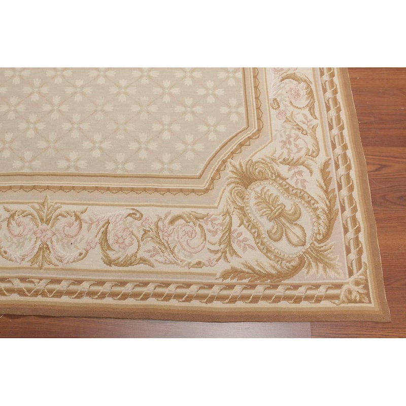 Hand Woven Beige, Ivory Aubusson Wool Traditional Oriental Area Rug - 5' 11" x 8' 7''