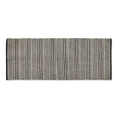 DII Stone Dobby Stripe Hand-Loomed Rug 2ft 6inx6 Ft - 36.0 In. L X 24.0 In. W X 0.2 In. H