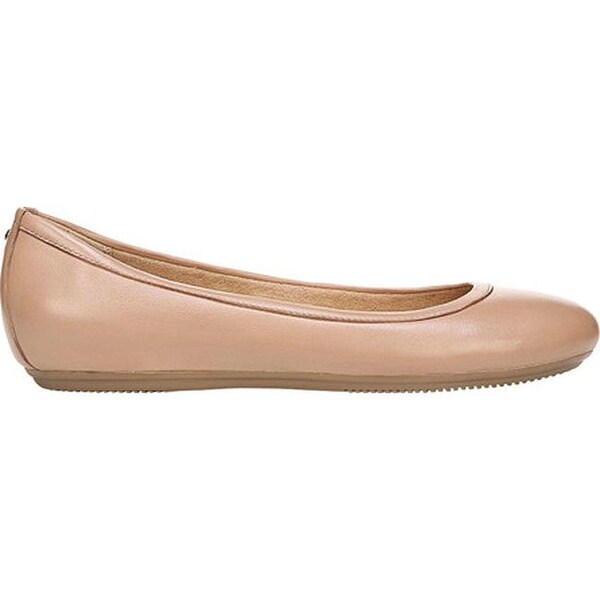 naturalizer brittany leather ballet flats