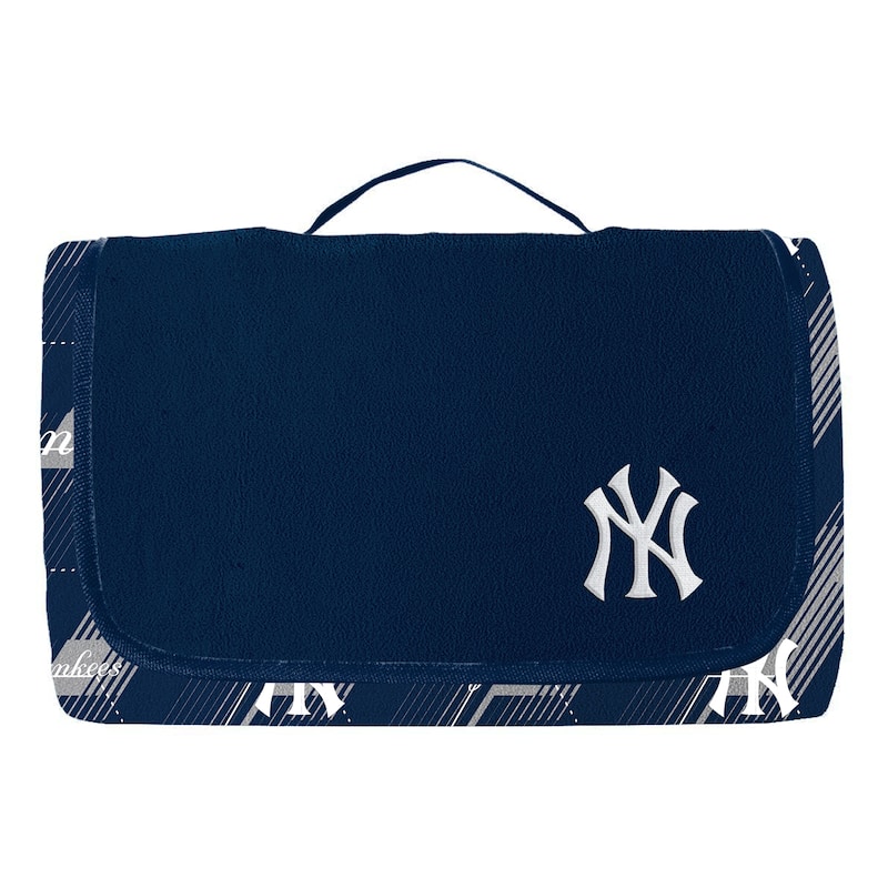 MLB New York Yankees Hex Stripe Picnic Blanket - 55x70