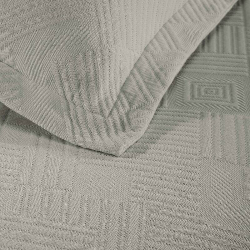 Superior Geometric Fret Cotton Decorative Bedspread Set