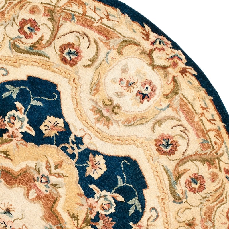 SAFAVIEH Handmade Empire Shawna Traditional Oriental Wool Rug