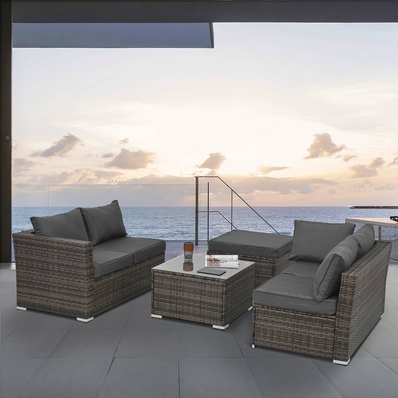 4 Set Wicker Furniture With Tempered Glass Coffee Table