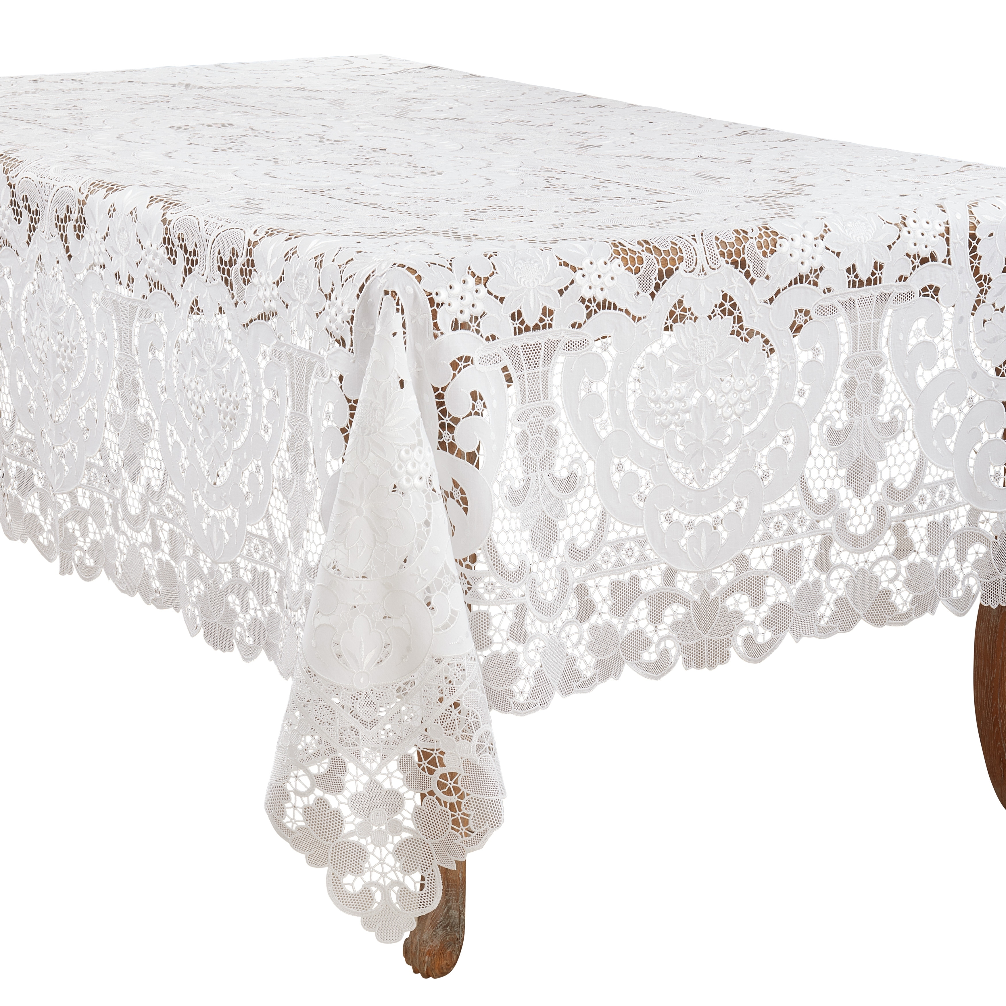 Tablecloth With Lace Design