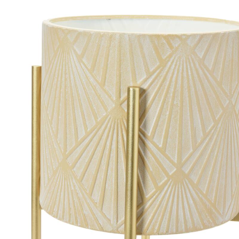 Embossed Metal Planters with Stand