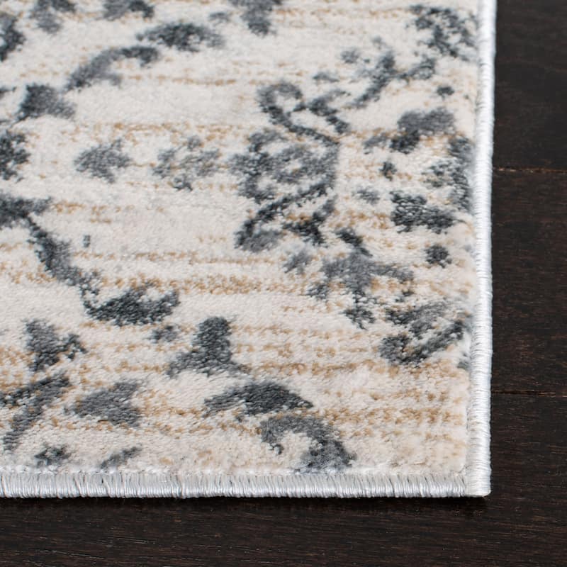 SAFAVIEH Isabella Candyce Traditional Rug