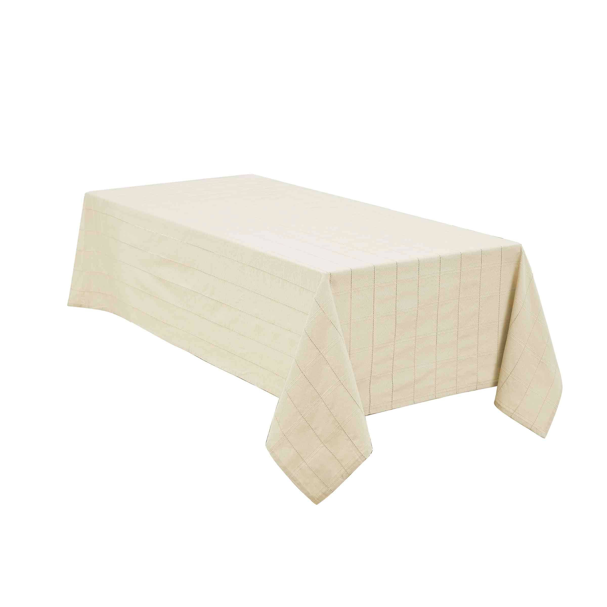 Izod Chadwick Ivory 60" x 102" Tablecloth