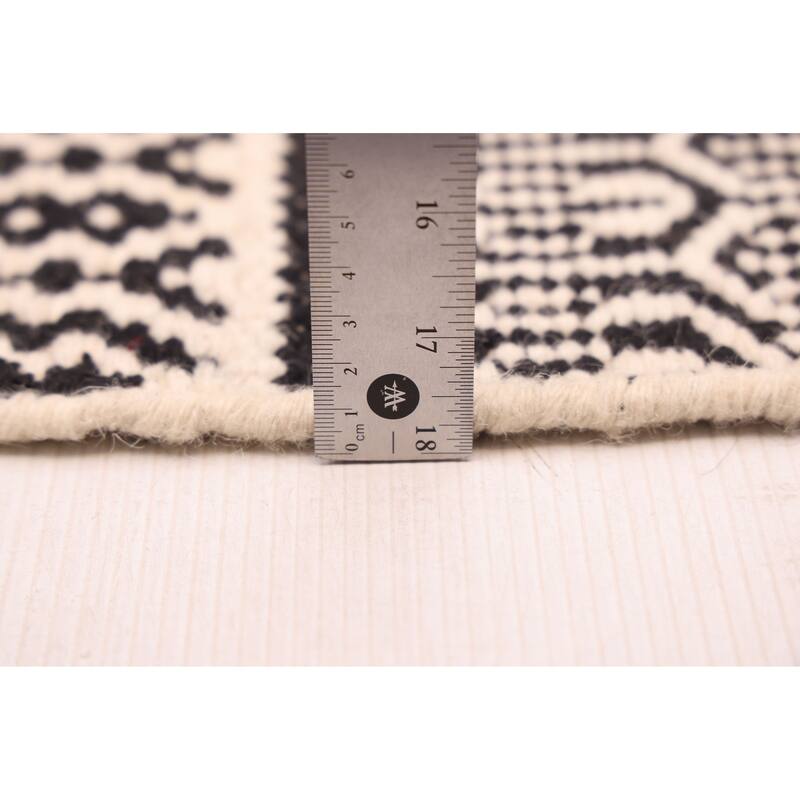 ECARPETGALLERY Flat-Weave Marrakech Cream Wool Kilim - 5'1 x 7'4