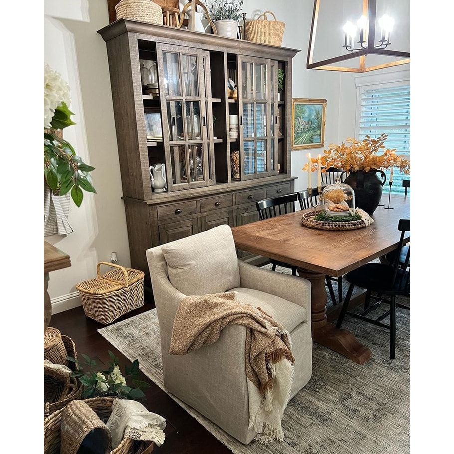 Ollesburg dining room clearance chair