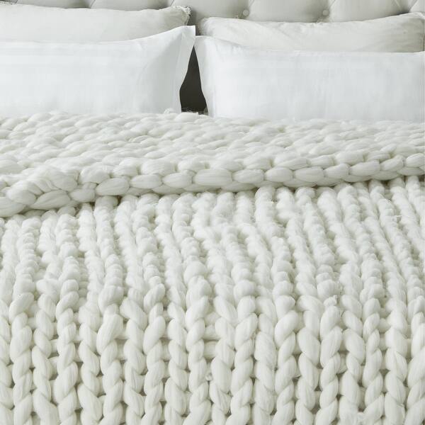Emalia Chunky Knit Throw On Sale Overstock 31288130