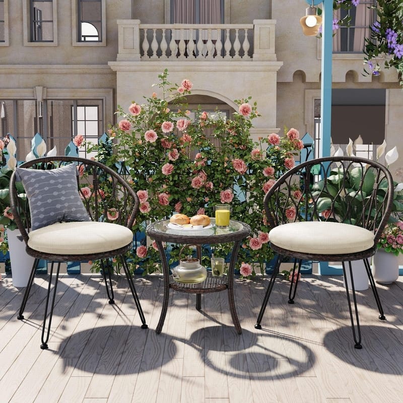 2-Person Outdoor Leisure Set with Glass Round Table and Cushions for Patios and Balconies