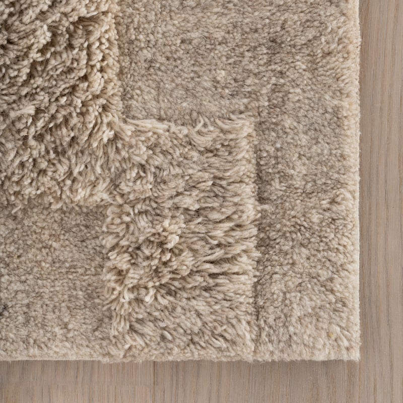 Nuloom Flaviana Modern Solid Wool Area Rug