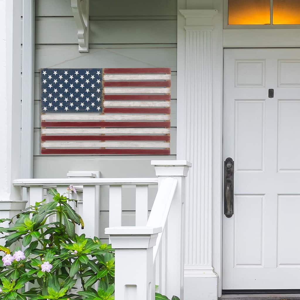 Glitzhome Wooden Patriotic National Flag or America Map Wall Decor
