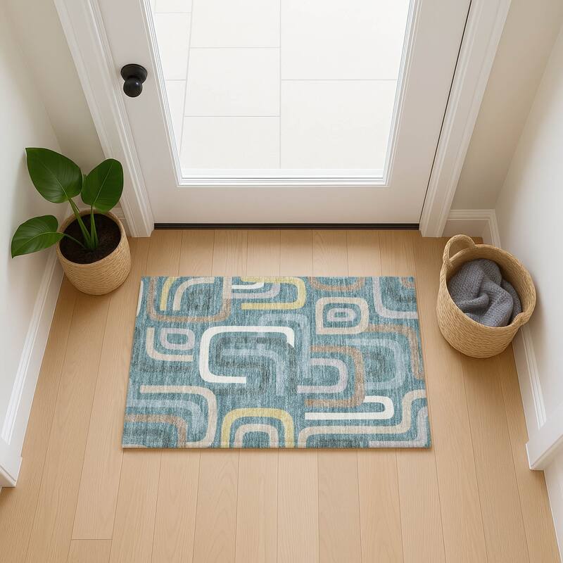 Machine Washable Indoor/ Outdoor Modern Penner Chantille Rug
