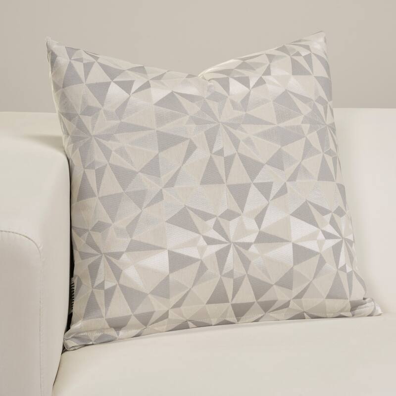 Diamond Point Designer Throw Pillow
