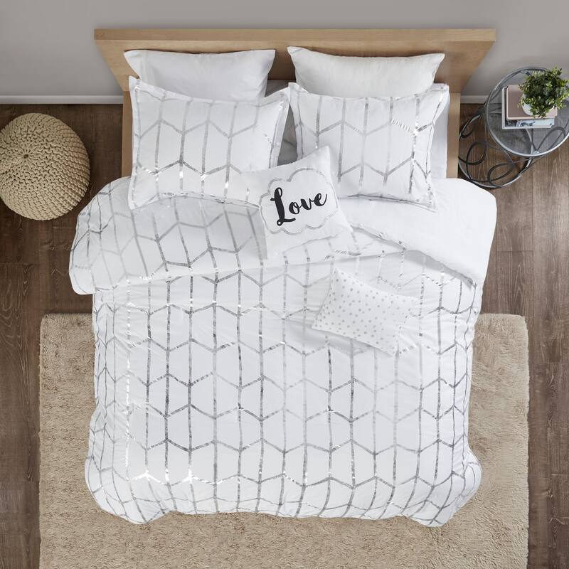 Intelligent Design Khloe 5-pc. Metallic Printed Comforter Set