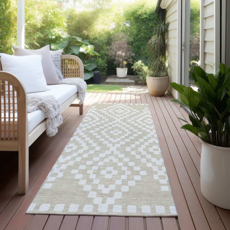 Machine Washable Indoor/ Outdoor Chantille Moroccan Boho Rug - Beige - 2'3" x 7'6"