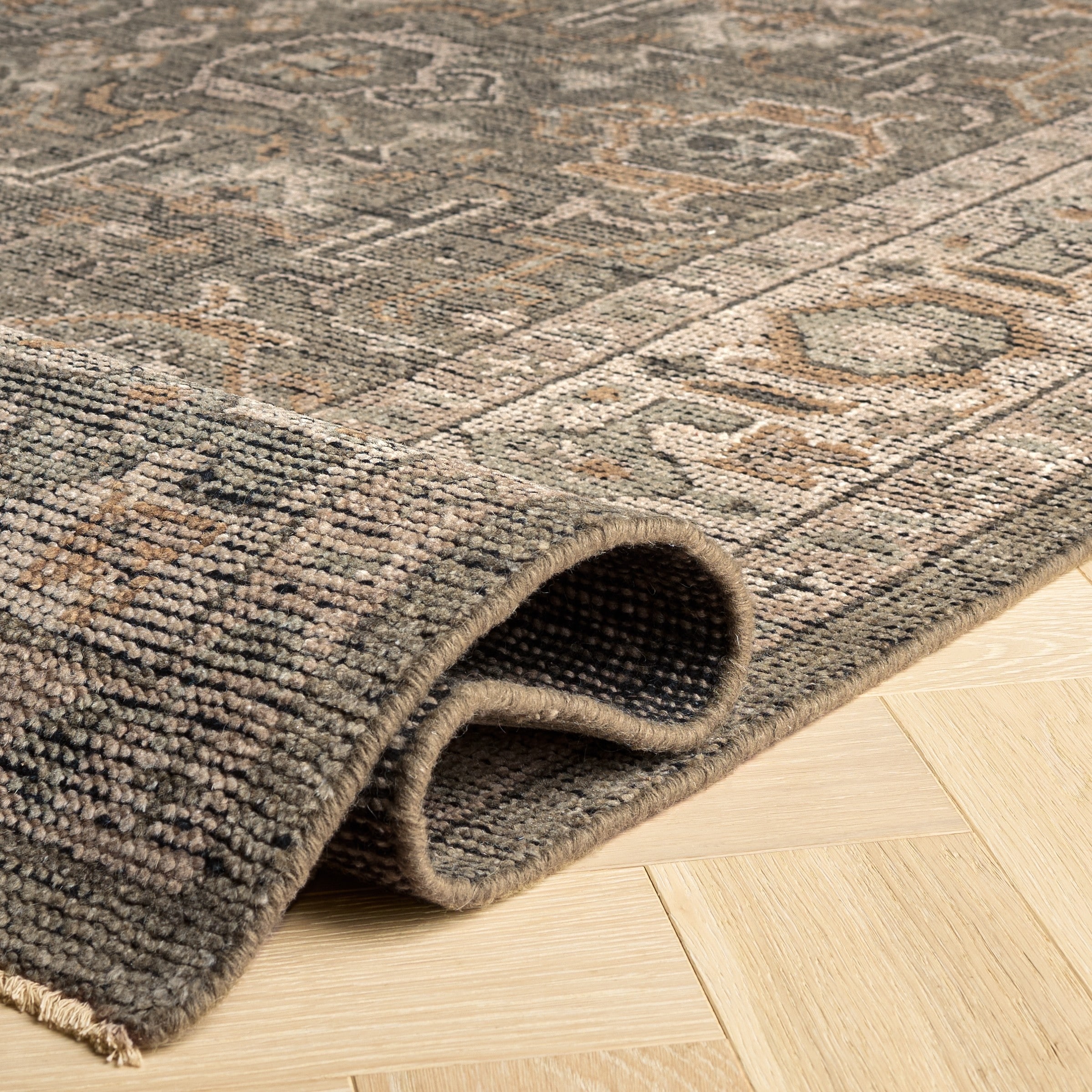 SAFAVIEH Hand-knotted Izmir Buket Oriental Wool Area Rug - On Sale