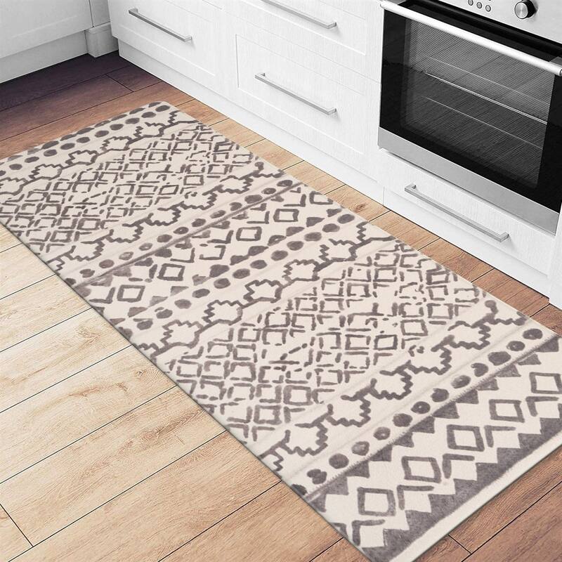 World Rug Gallery Distressed Bohemian Anti Fatigue Standing Mat - 18" x 47"