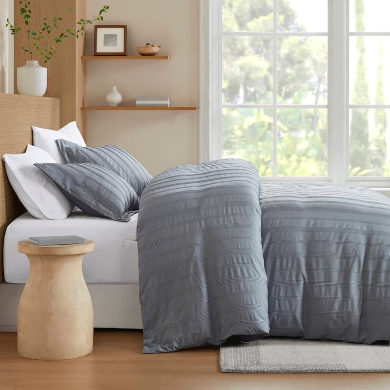 Chelsea Square Logan Woven Striped Duvet Set