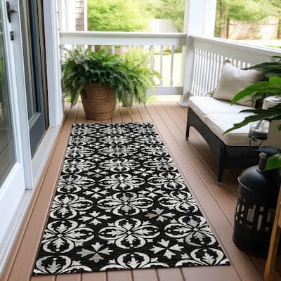 Machine Washable Indoor/ Outdoor Chantille Traditional Medallion Rug
