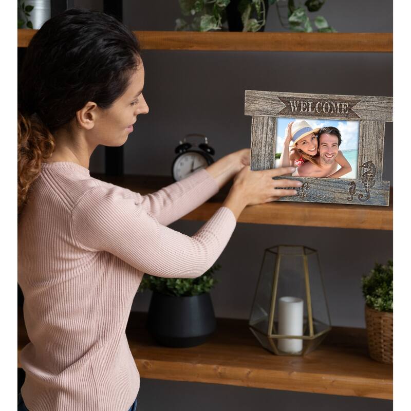 CoTa Global Driftwood Sea Horse White Distressed Wood 7X5 Photo Frame - 11.7 inches