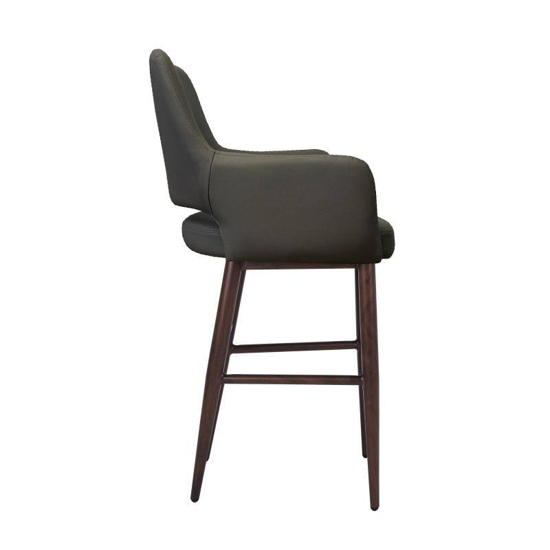 Isaak Stool