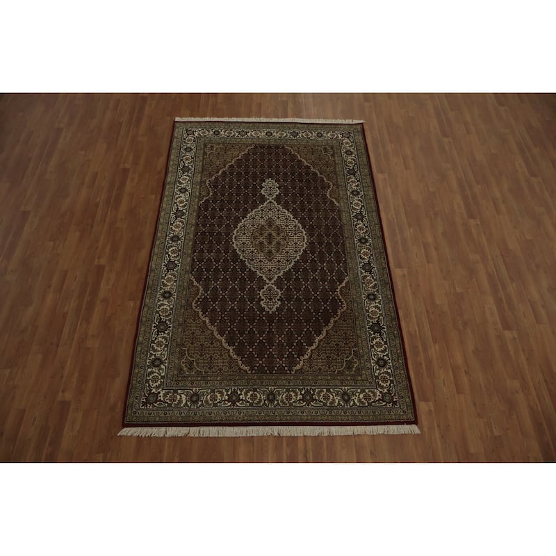 Hand Knotted Oriental 100% Wool Carpet Traditional Floral Red Tabriz-Mahi Area Rug - 9' 2'' X 5' 9''