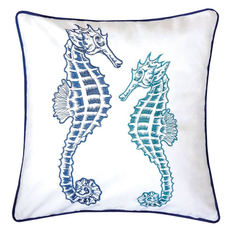 Vincola Coastal Cotton 20-inch Seahorse Accent Pillow (Set of 2) by Porch & Den