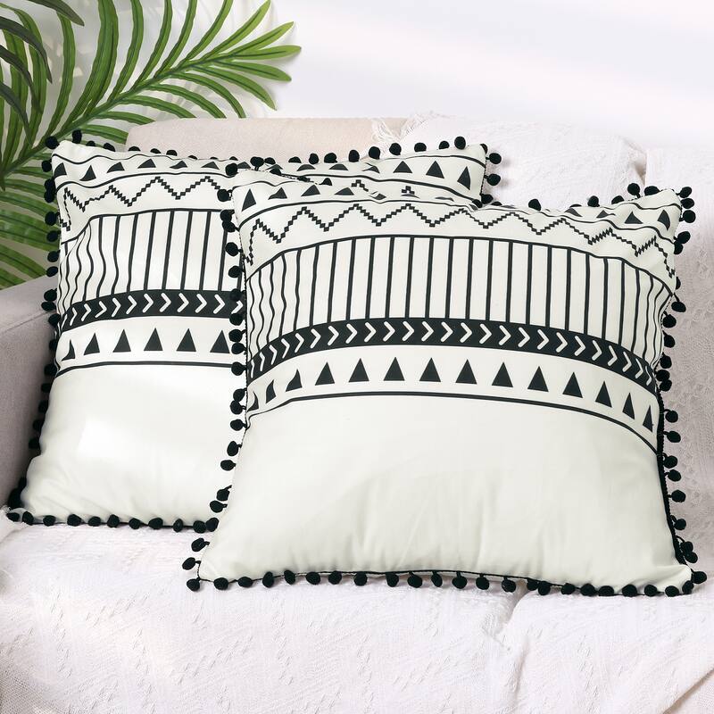 2Pcs Pompoms Throw Pillow Covers w Geometric Line Pattern Pillow Cases