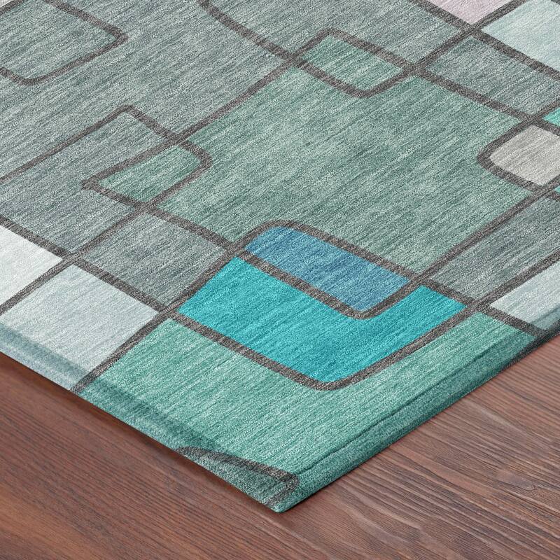Machine Washable Indoor/ Outdoor Contemporary Prenner Chantille Rug