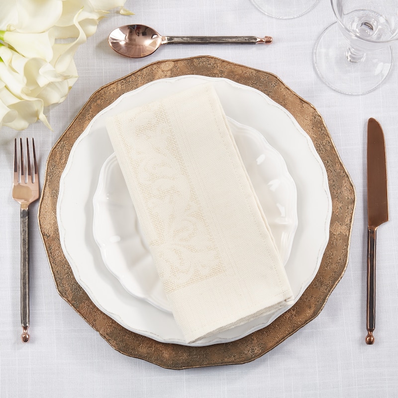 Charming Jacquard Flower Print Table Napkin (Set of 4)