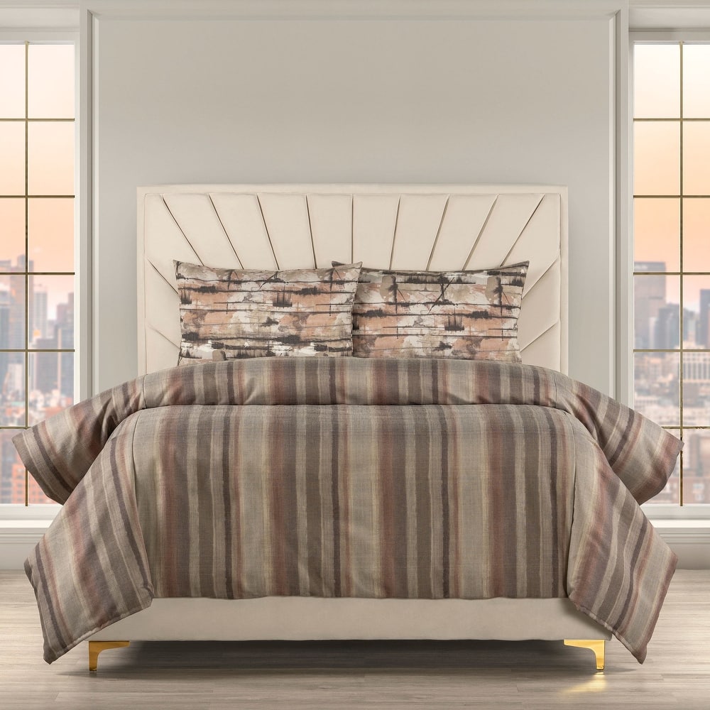 Spry Artist-style Duvet Set