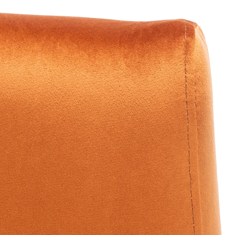 SAFAVIEH Riekie Glam Velvet Accent Chair - 26.6" W x 30" L x 30" H - 27Wx30Dx30H