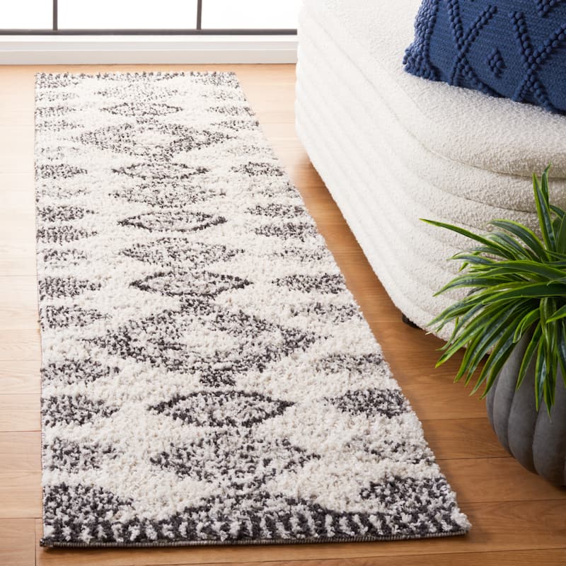 SAFAVIEH Jericho Shag Debby Boho 1.2-inch Thick Rug - 2'2" x 8' Runner - Ivory/Black