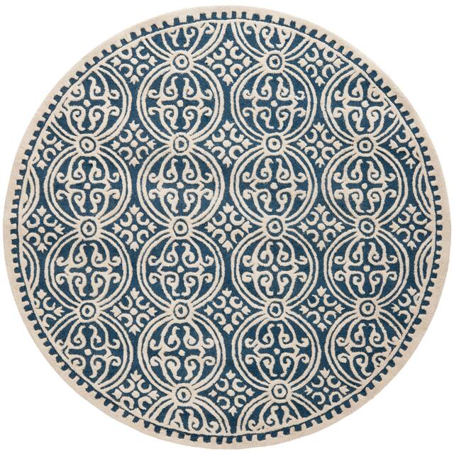 SAFAVIEH Handmade Cambridge Myrtis Moroccan Wool Rug