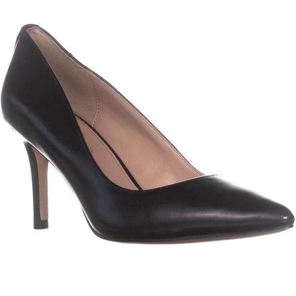 bcbg pointed toe pumps
