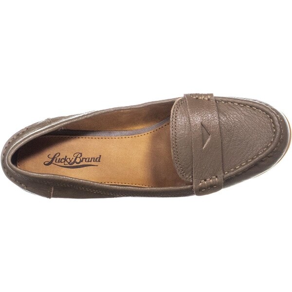 moccasin brand