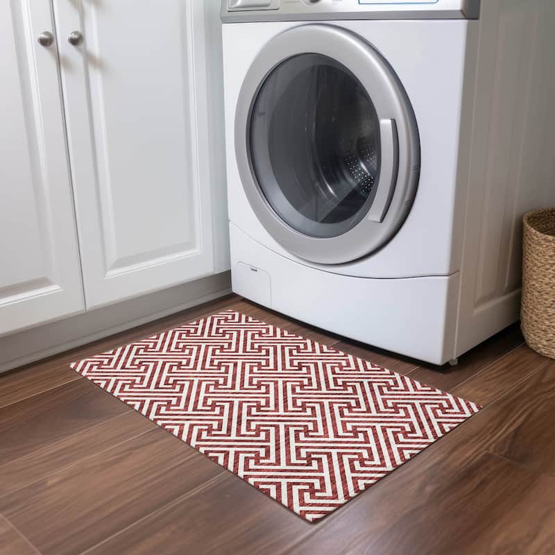 Machine Washable Indoor/ Outdoor Chantille Modern Geo Rug