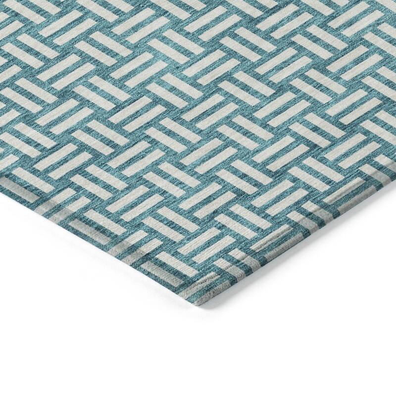 HomeRoots Geometric Transitional Rectangle Outdoor Rug
