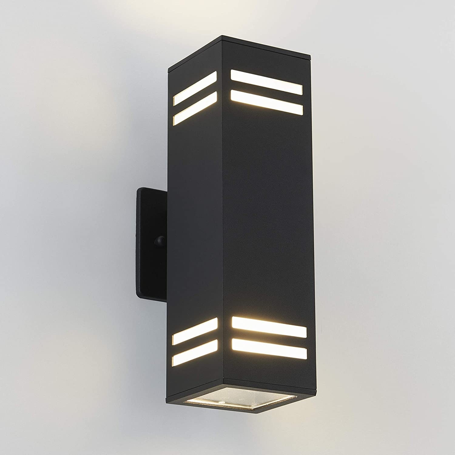 Artika-C7SQ-BL-RN-Strike-