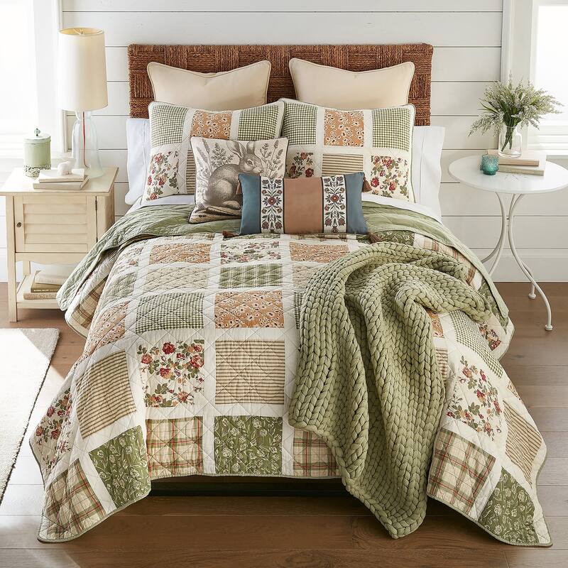 Donna Sharp Peach Rose Cotton Quilt Collection - King