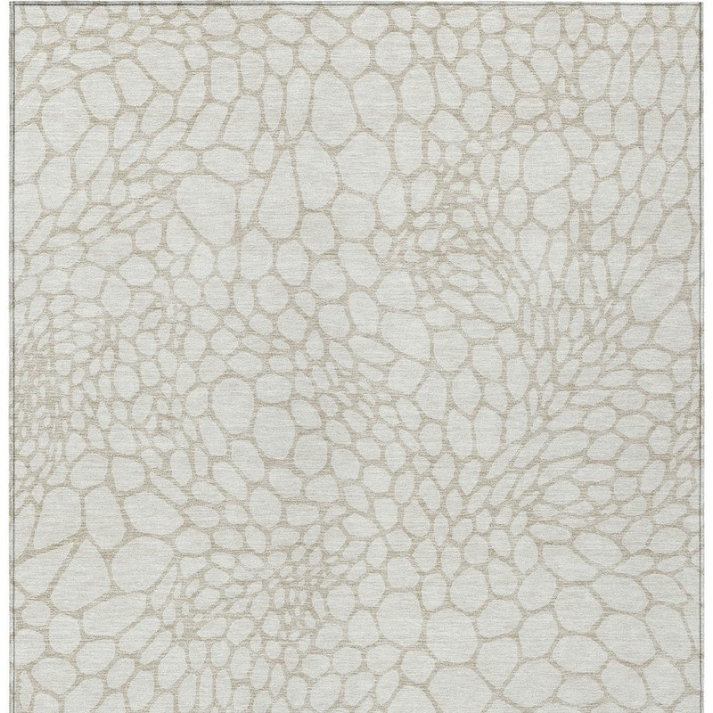 HomeRoots Geometric Transitional Rectangle Outdoor Rug