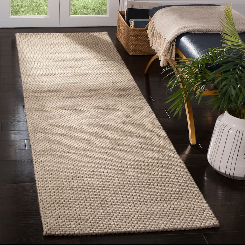 SAFAVIEH Handmade Natura Gerrita Wool Area Rug - 2'3" x 8' Runner - Beige