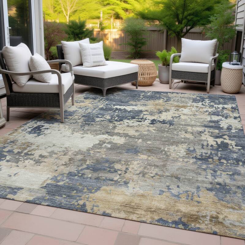 Machine Washable Indoor/Outdoor Contemporary Blend Chantille Rug