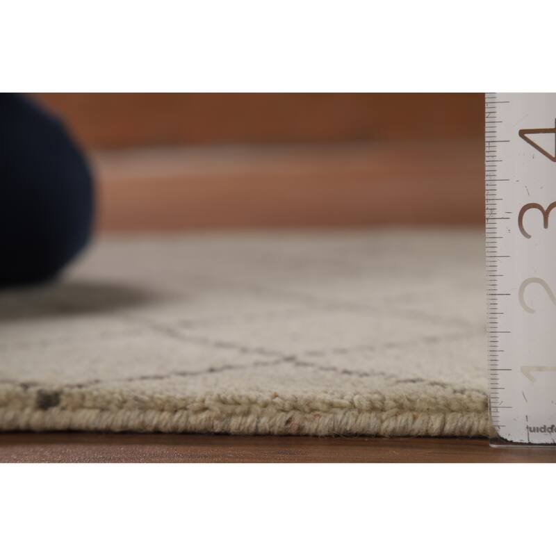 Trellis Moroccan Runner Rug Hand-Knotted Oriental Wool Carpet - 2'6" x 7'6"