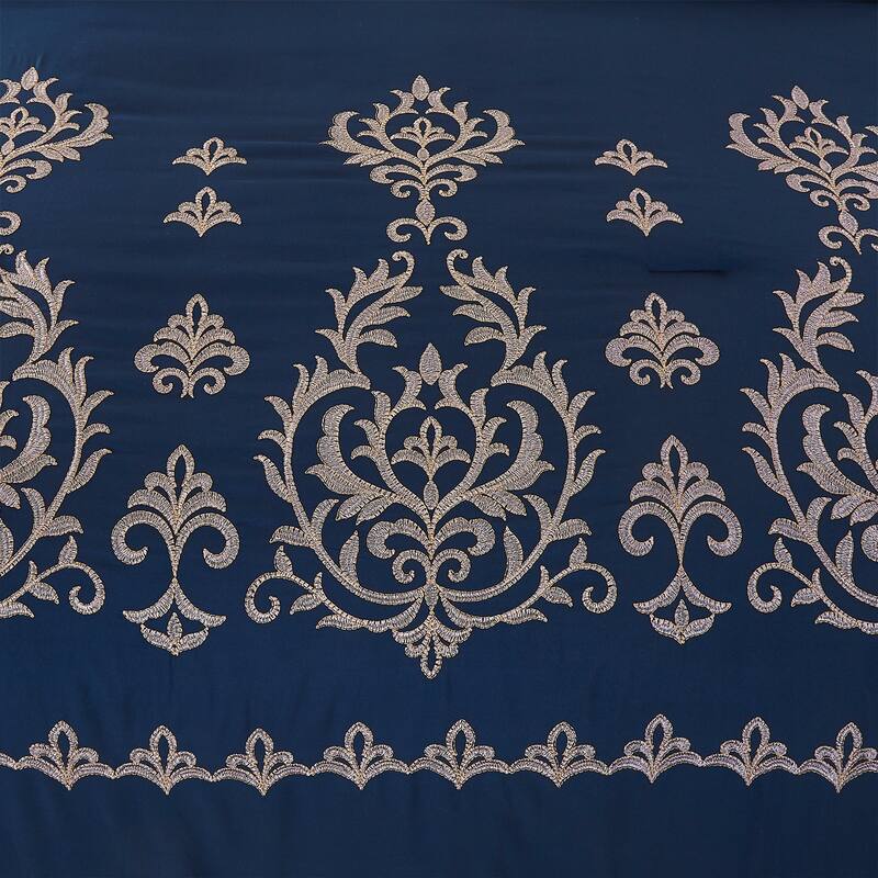 7 Piece Comforter Set Embroidered Bed in a Bag
