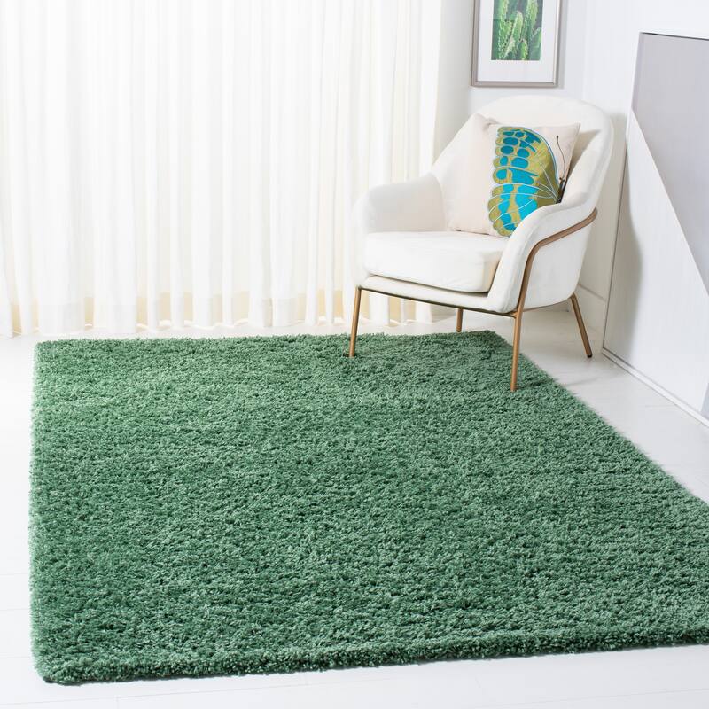 SAFAVIEH Venus Shag Durime 1.75-inch Thick Rug - 5'3" x 7'6" - Green
