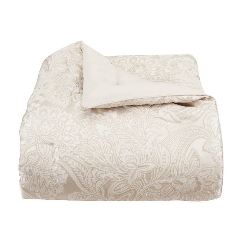Villanova Comforter Set