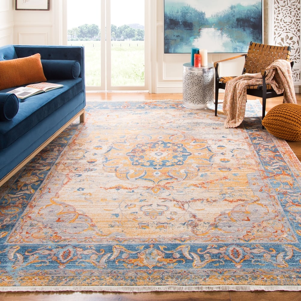 SAFAVIEH Vintage Persian Fietje Oriental Rug